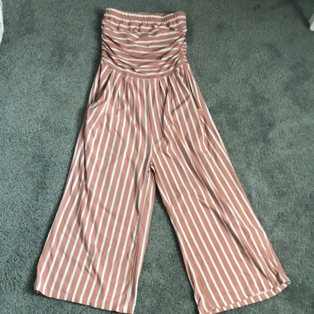 Strapless stripped jumpsuit